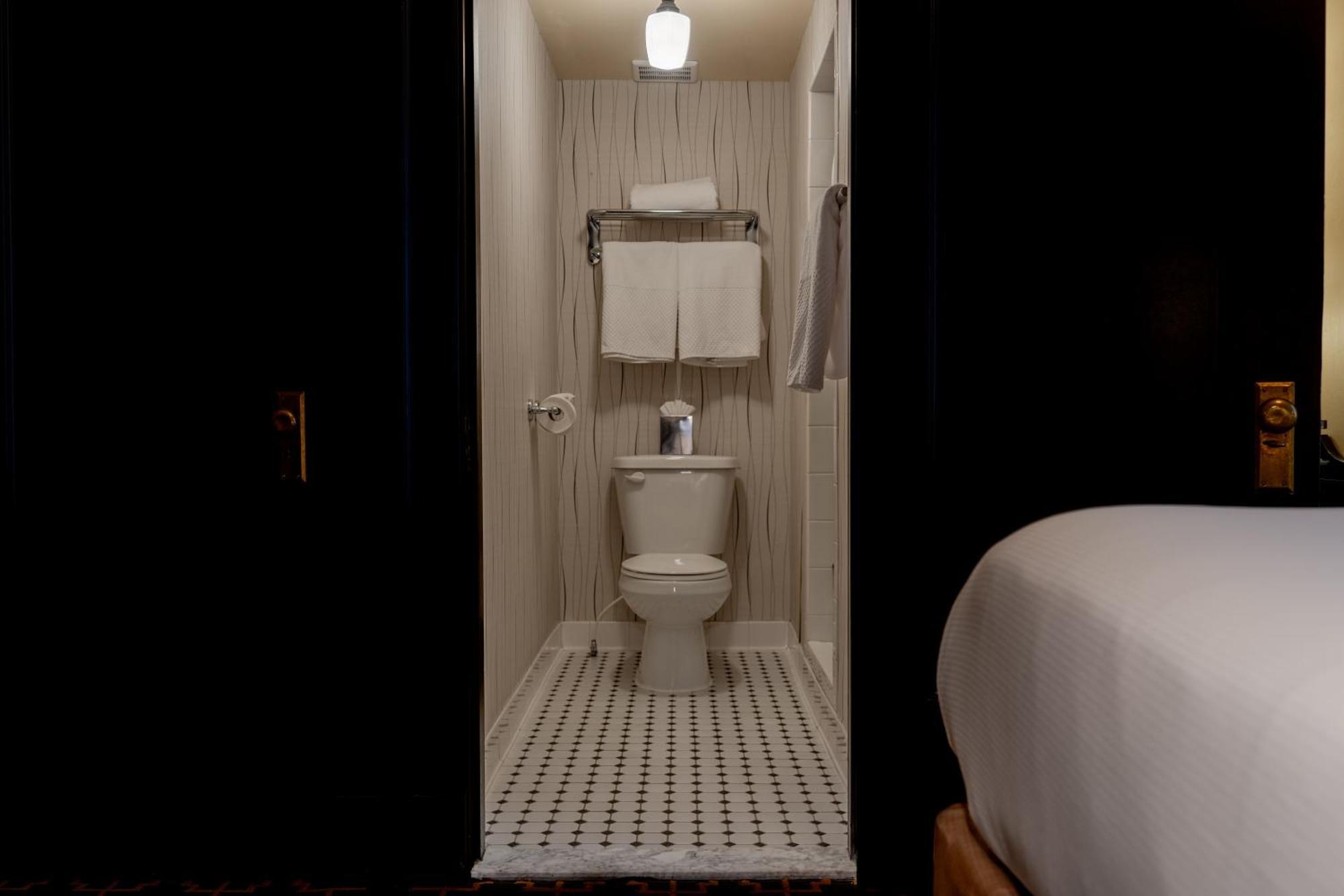 Hotel The Peery Downtown, Tapestry Collection By Hilton 4*